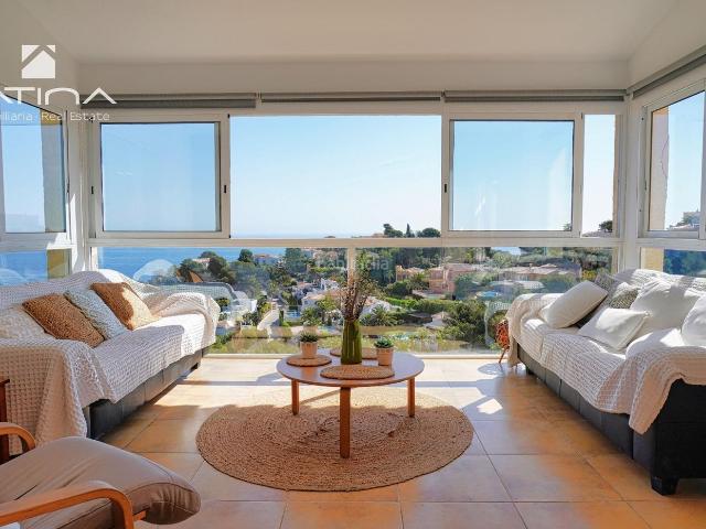 Chalet en venta en Xàbia, Portichol Balcón al Mar. Villa de Lujo frente a la Isla del Portichol con vistas espectaculares al mar. Chalets.