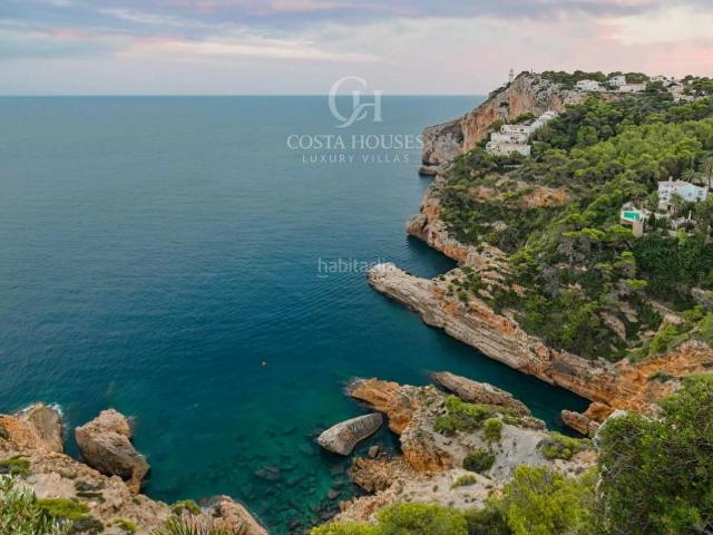 Chalet en venta en Xàbia, Portichol Balcón al Mar. VILLA MARELLE VILLA MEDITERRANEA EN PRIMERA LINEA DE ACANTILADO EN BALCON AL MAR, JAVEA COSTA BLANCA. Chalets.
