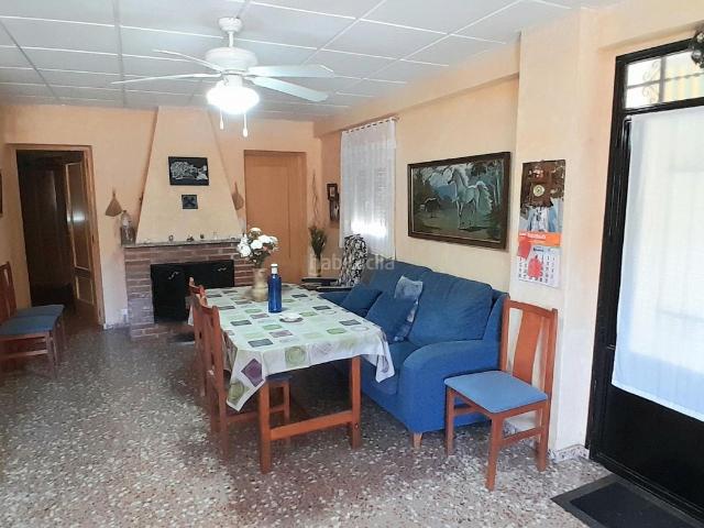 Chalet en venta en Yecla. CHALET CON PISCINA EN YECLA. Chalets.