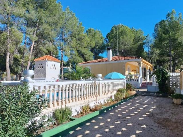 Chalet en venta en Yecla, Ayuntamiento
