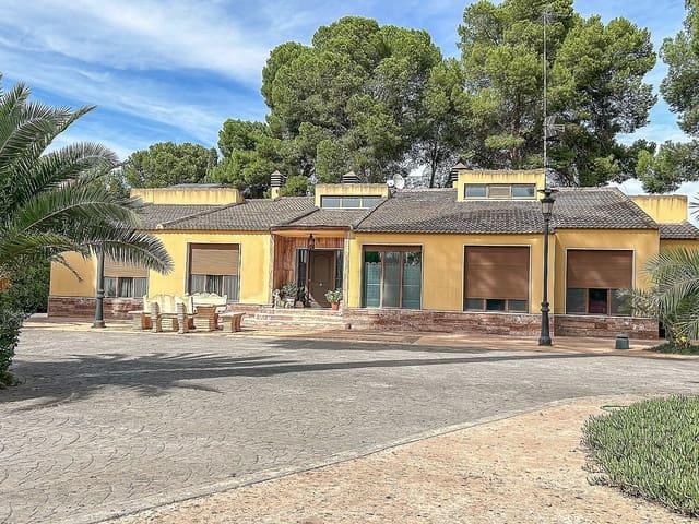 Chalet en venta en Yecla, Murcia