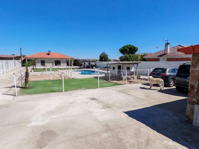 Chalet en venta en Yuncler. chalet en venta en yuncler. Chalets.
