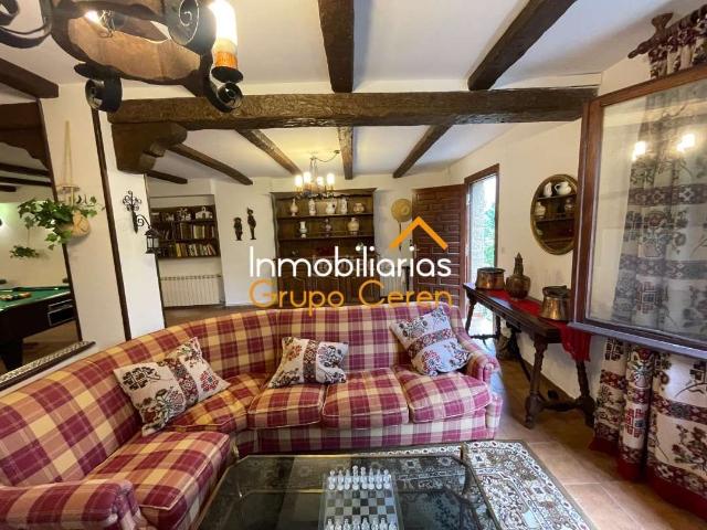 Chalet en venta en Zorraquín. Chalets.