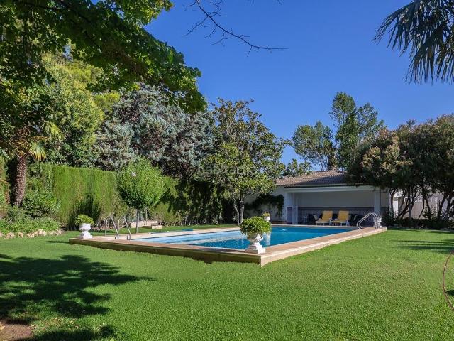 Chalet en venta en Zaragoza, Garrapinillos. Chalet independiente en Garrapinillos. Chalets.