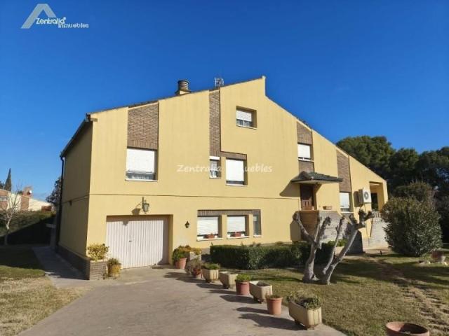 Chalet en venta en Zaragoza, El Zorongo