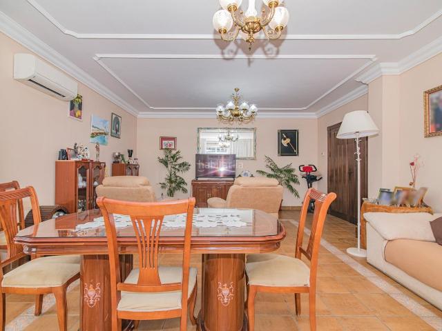 Chalet en venta en Zubia La, Altos de la Zubia. Chalet Independiente en Los Altos de la Zubia. Chalets Zubia.