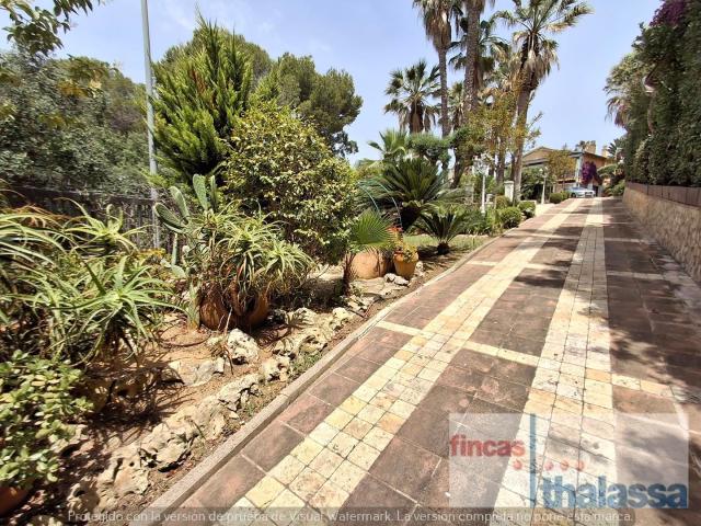Chalet en venta. LLORET DE MAR