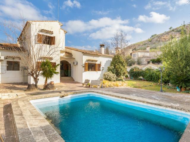 Chalet en venta. MOGENTE/MOIXENT