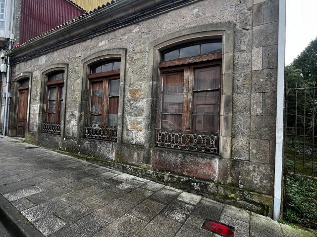 Chalet en venta. SILLEDA