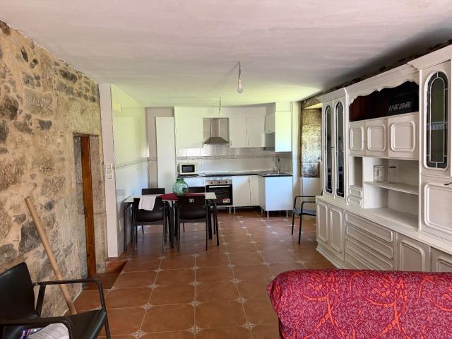 Chalet en venta. SILLEDA