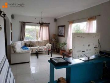 Chalet en Venta Parquemar de Miramar Estado Muy Bueno 5 Habitaciones 4 Banos Apto Credito