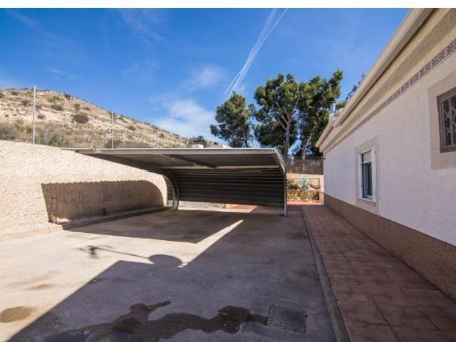 CHALET EN VENTA PARTIDA JUBALCOY, URBANIZACIÓN BUENOS AIRES