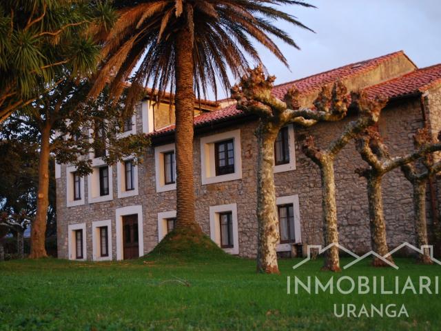 Chalet en venta. RIBAMONTáN AL MAR