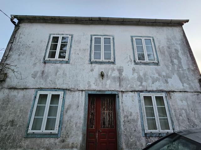 Chalet en venta. TEO