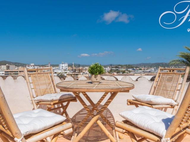 Chalet, Eivissa