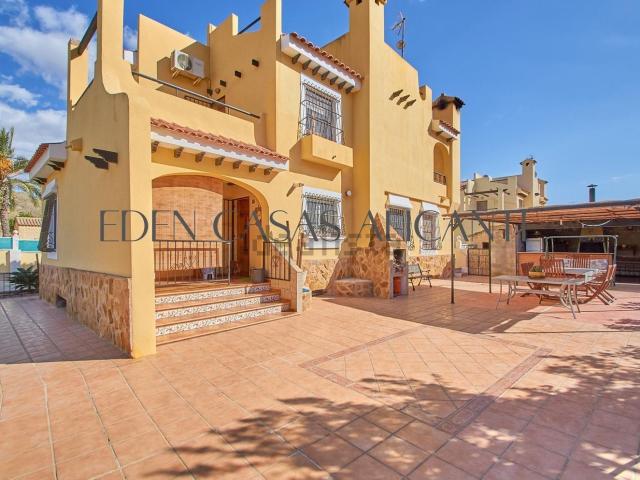 Chalet, El Campello