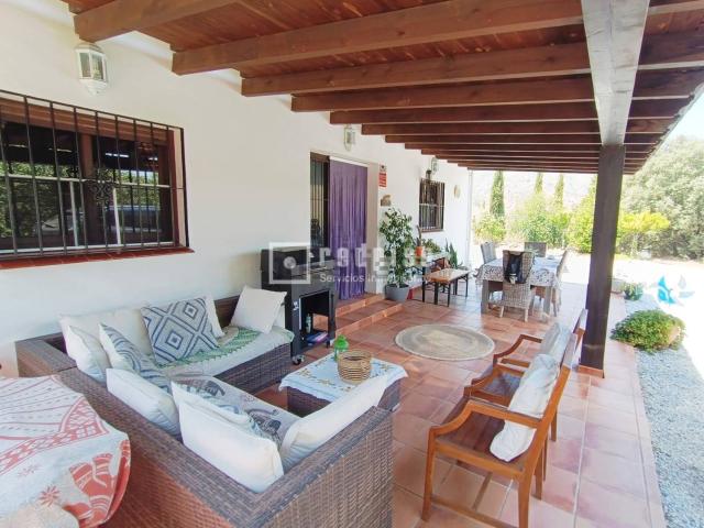 Chalet, El Borge