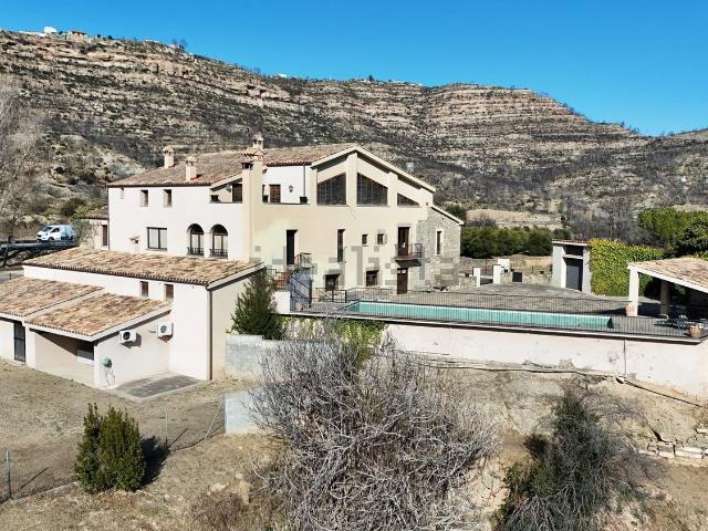 Chalet, El Pont de Vilomara i Rocafort