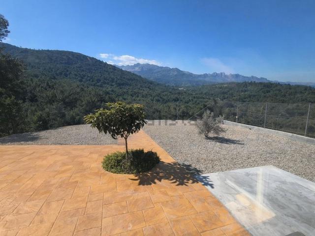 Chalet, El Pont de Vilomara i Rocafort