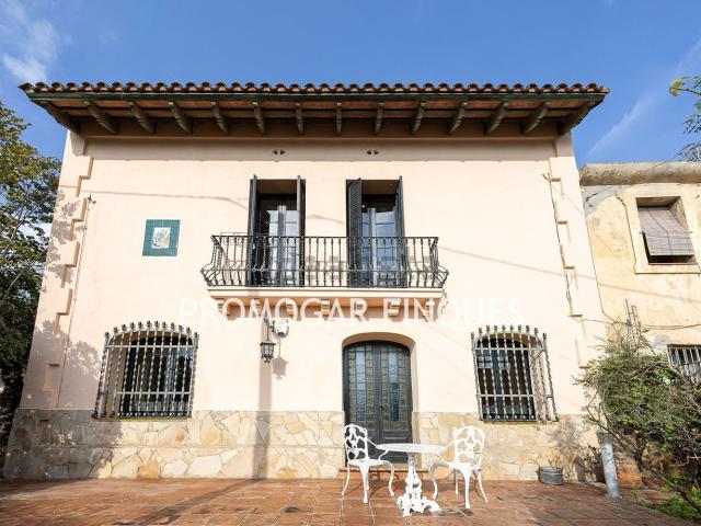 Chalet, El Papiol