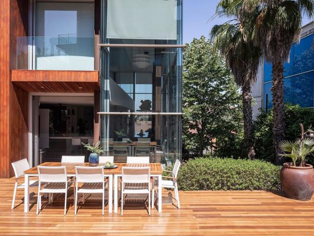 Chalet, El Papiol