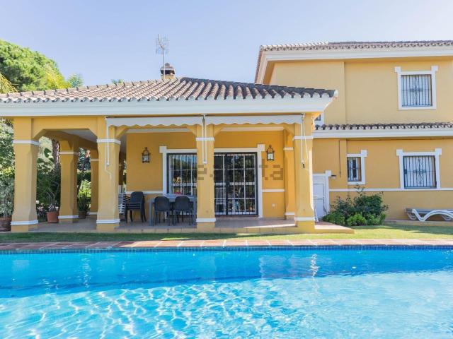 Chalet, El Rosario Ricmar, Marbella
