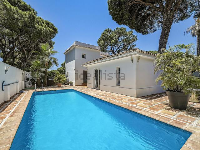 Chalet, El Rosario Ricmar, Marbella