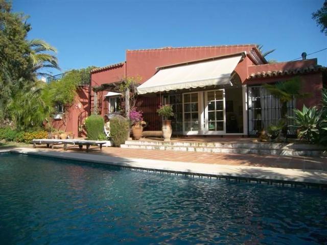 Chalet, El Rosario Ricmar, Marbella