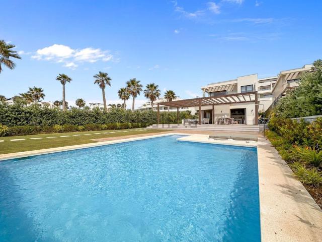 Chalet, El Velerín, Estepona
