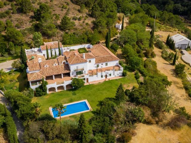 Chalet, El Velerín, Estepona