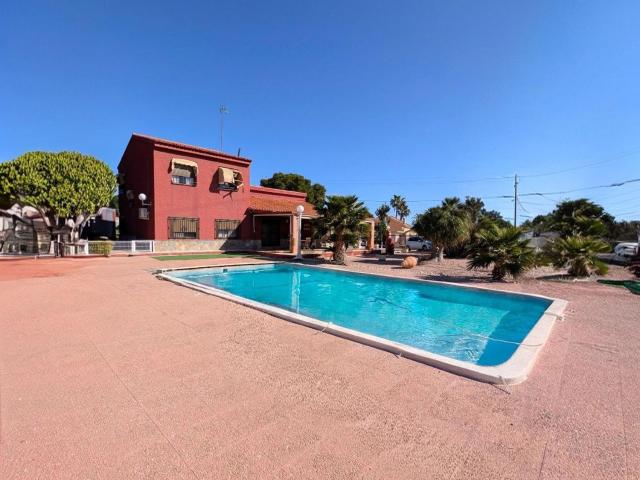 Chalet, Elche / Elx