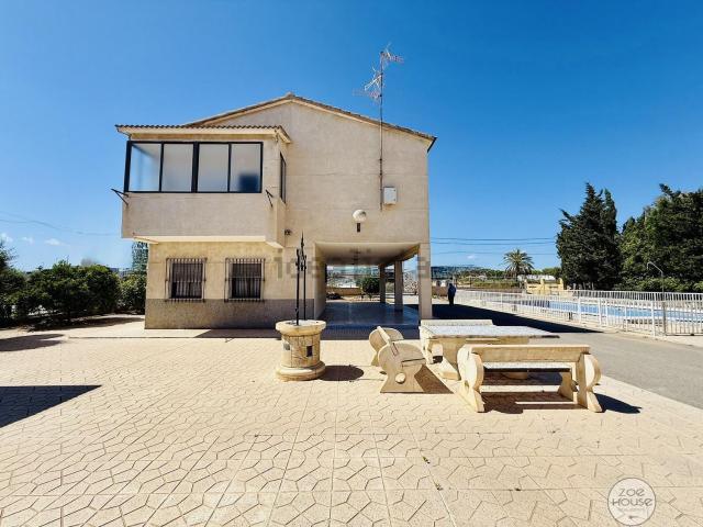 Chalet, Elche / Elx