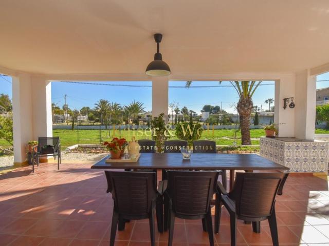 Chalet, Elche / Elx