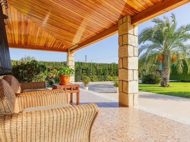 Chalet, Elche / Elx