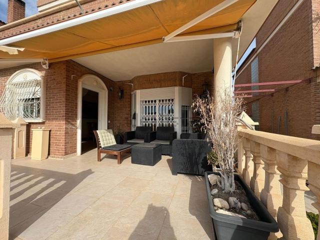 Chalet, Elche / Elx
