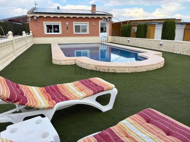 Chalet, Elche / Elx