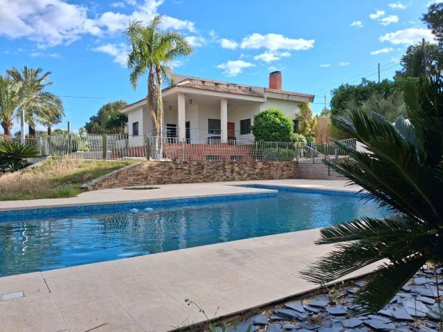 Chalet, Elche / Elx