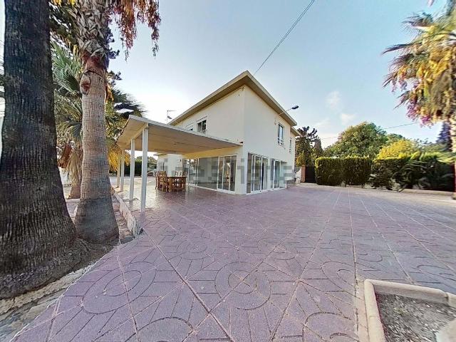 Chalet, Elche / Elx