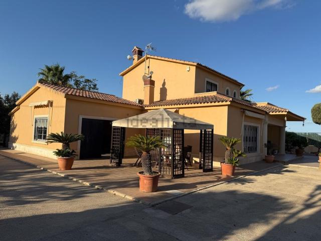 Chalet, Elche / Elx