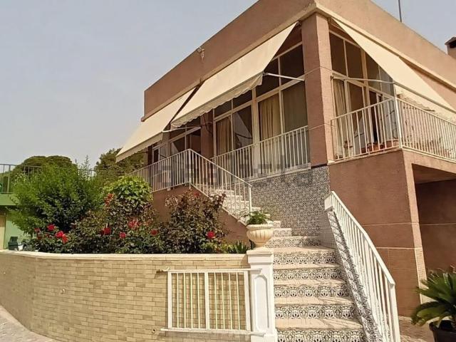 Chalet, Elche / Elx