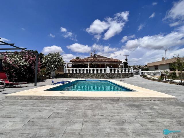 Chalet, Elche / Elx