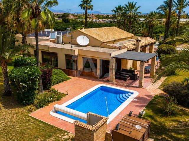 Chalet, Elche / Elx