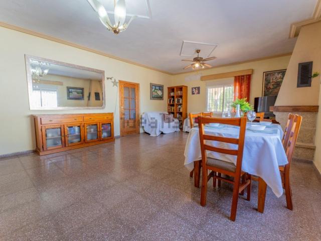 Chalet, Elche / Elx