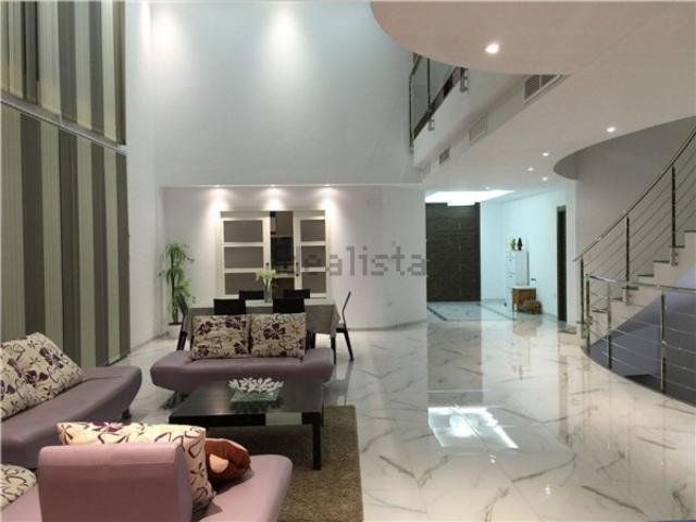 Chalet, Elche / Elx