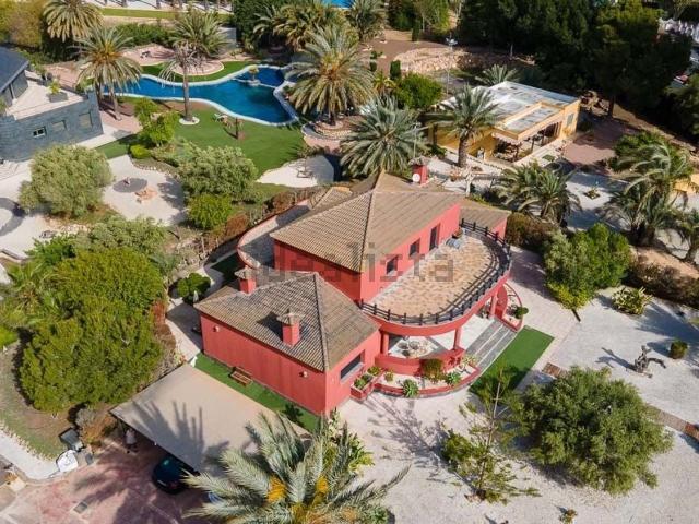 Chalet, Elche / Elx