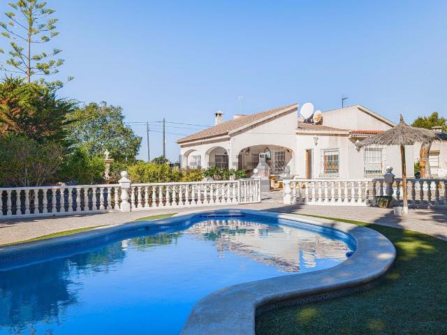 Chalet, Elche / Elx