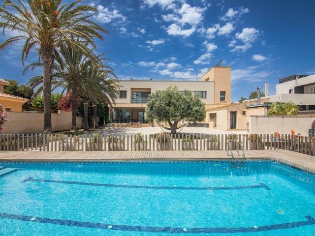 Chalet, Elche / Elx
