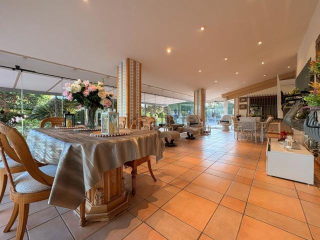 Chalet, Elche / Elx