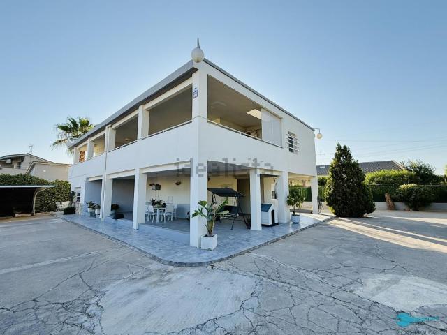 Chalet, Elche / Elx