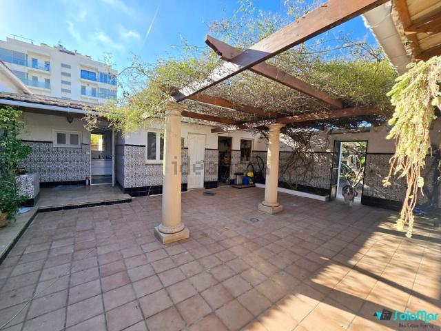 Chalet, Elche / Elx